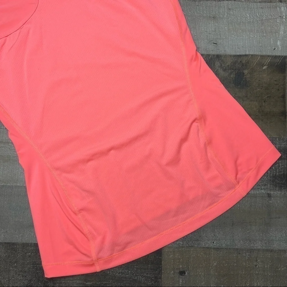 Nike Racerback Tank Top size Small
